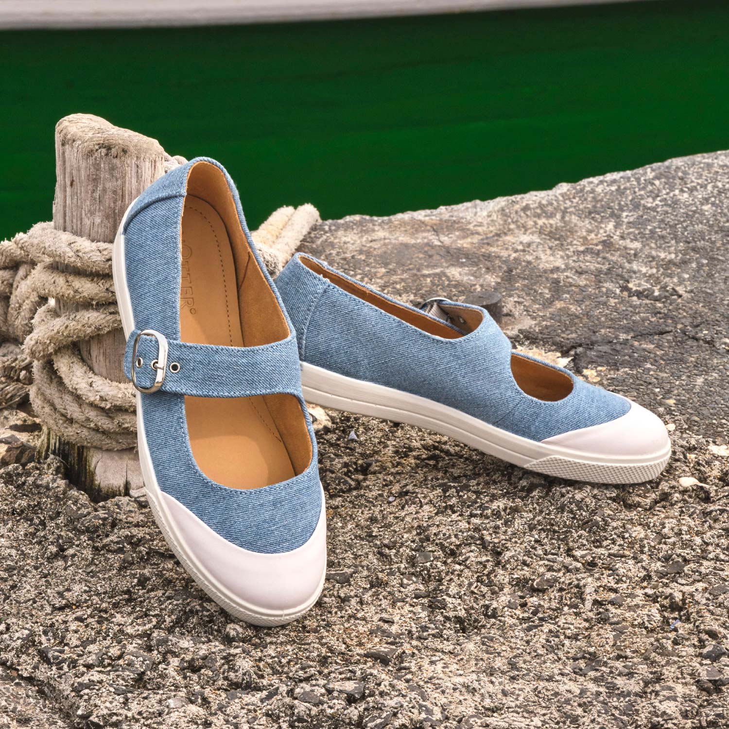 Annie Trainers